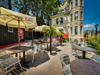  Vacation Hub International | Isabella Hotel & Suites Food