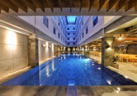  Vacation Hub International | Swiss-belExpress Kuta Food