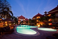 Vacation Hub International | White Rose Kuta Resort, Villas & Spa Food