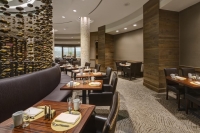  Vacation Hub International | Hilton Houston Post Oak by the Galleria Food