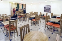  Vacation Hub International | Wyndham Garden Baronne Plaza New Orleans Food