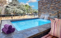  Vacation Hub International | Fortis Hotel Manor Food