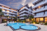  Vacation Hub International | The Holiday Resort Food