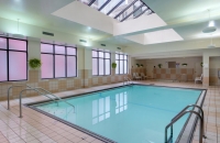  Vacation Hub International | Hampton Inn & Suites Chicago-Downtown Food
