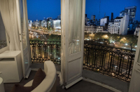  Vacation Hub International | HTL 9 de Julio Bs As Food