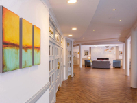  Vacation Hub International | South Court Hotel Food