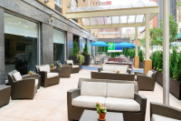  Vacation Hub International | Holiday Inn Express New York City - Chelsea Food