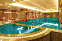  Vacation Hub International | Grand Central Hotel Food
