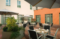  Vacation Hub International | NH Collection Nürnberg City Hotel Food