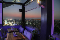  Vacation Hub International | The Accord Metropolitan Food