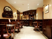  Vacation Hub International | Hotel Gaudí, Food