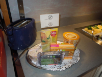  Vacation Hub International | Wartburg Hotel in Stuttgart Food