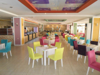  Vacation Hub International | Blue Paradise Side Hotel Food