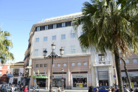  Vacation Hub International | Hotel Derby Food