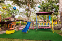  Vacation Hub International | Grand Istana Rama Food