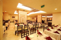  Vacation Hub International | Dar Al-Naeem Hotel Food
