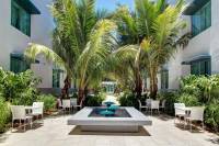  Vacation Hub International | Residence Inn Miami Beach Surfside Food