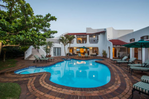  Vacation Hub International | Lalaria Lodge Food
