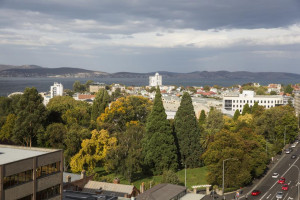 Vacation Hub International | Travelodge Hotel Hobart Food