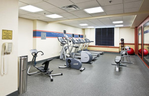  Vacation Hub International | Hampton Inn by Hilton Ottawa Food