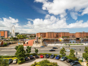  Vacation Hub International | ibis Liverpool Centre Albert Dock Hotel Food