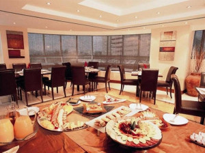  Vacation Hub International | Number One Tower Suites Dubai Food