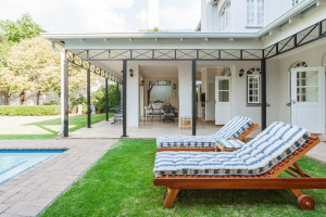  Vacation Hub International | Treetops Retreat Food