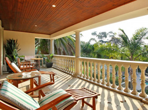  Vacation Hub International | Ibis House Food