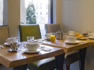  Vacation Hub International | Hôtel Michelet Odéon in Paris Food