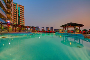  Vacation Hub International | Copthorne Hotel Dubai Food