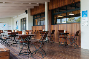  Vacation Hub International | Trails End hotel Food
