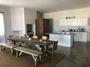 Vacation Hub International | 38 on Westcliff Food