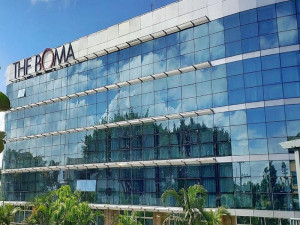  Vacation Hub International | The Boma Nairobi Food