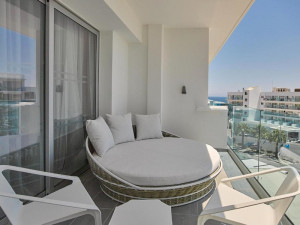  Vacation Hub International | The Blue Ivy Hotel & Suites Food