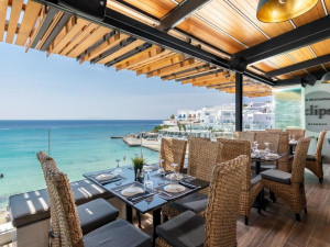  Vacation Hub International | Kosmoplaz Beach Hotel Food