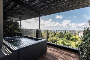  Vacation Hub International | The Modernist Athens Food