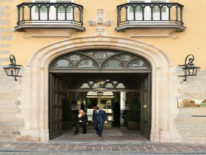  Vacation Hub International | Grand Hotel Casselbergh Brugge Food