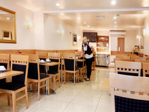  Vacation Hub International | Best Western London Ilford Hotel Food