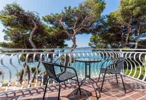  Vacation Hub International | Aminess Bellevue Village Food