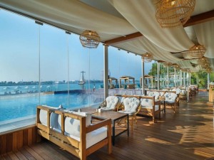  Vacation Hub International | Radisson Blu Hotel & Resort Abu Dhabi Corniche Food