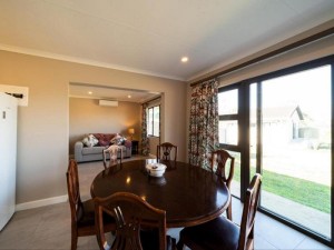  Vacation Hub International | Equestre BnB Food