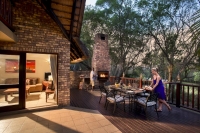  Vacation Hub International | Kruger Park Lodge Lobby