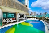  Vacation Hub International | Hilton Durban Lobby