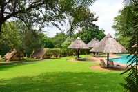 Vacation Hub International | Pestana Kruger Lodge Lobby