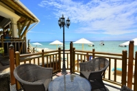  Vacation Hub International | Pearle Beach Resort & Spa Lobby