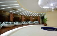  Vacation Hub International | Ocean Paradise Resort & Spa Lobby