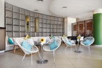  Vacation Hub International | President Hotel Cape Town Lobby