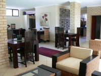 Vacation Hub International | Rustenburg Boutique Hotel Lobby
