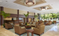  Vacation Hub International | Park Shore Waikiki Hotel Lobby