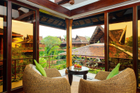  Vacation Hub International | Angkor Village Hotel & Resort Lobby